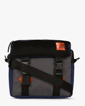 Travel Bags for Men: Buy Men's Travel Backpacks Online | AJIO